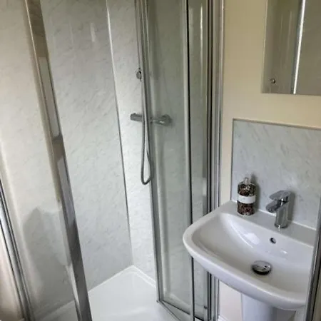 Newark Area - Modern 3 Bedroom Semi With Free Off Road Parking For 2 Vehicles Balderton Exterior photo